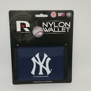 NY Yankees Nylon Trifold Wallet